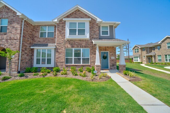 Building Photo - 12727 Taymouth Manor Dr