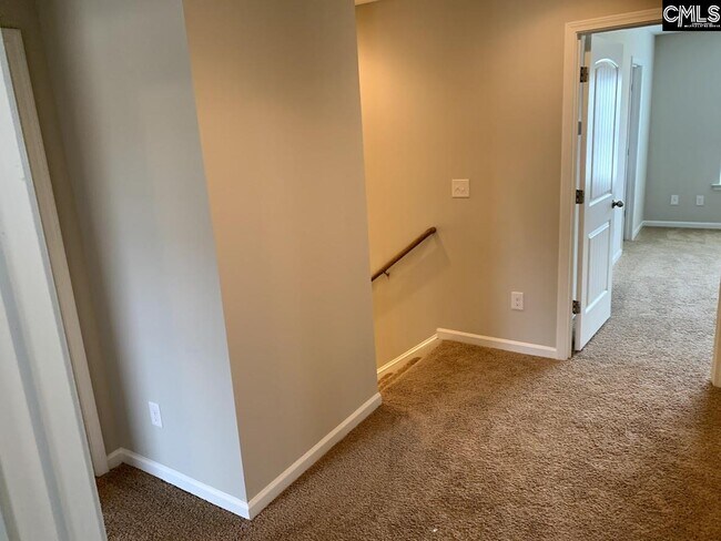 Building Photo - 918 Oxbow Ln