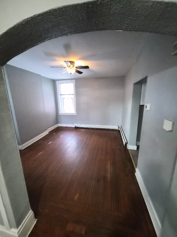 Building Photo - 540 Niagara St