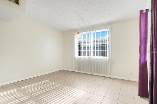 Building Photo - 107 Garrison Dr