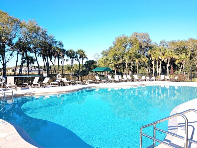 Building Photo - Seasonal Short-Term Villa located on the Preserve at the West Villages!