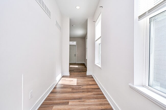 Building Photo - 4151 Chambers St