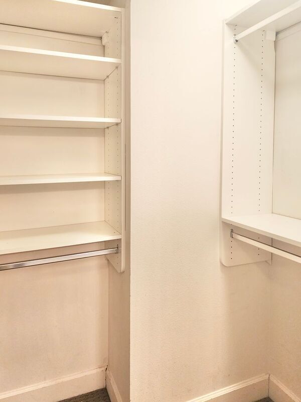 Building Photo - 12842 Palm St