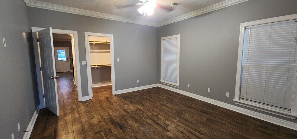 Master Bedroom - 405 Scarlet Cove