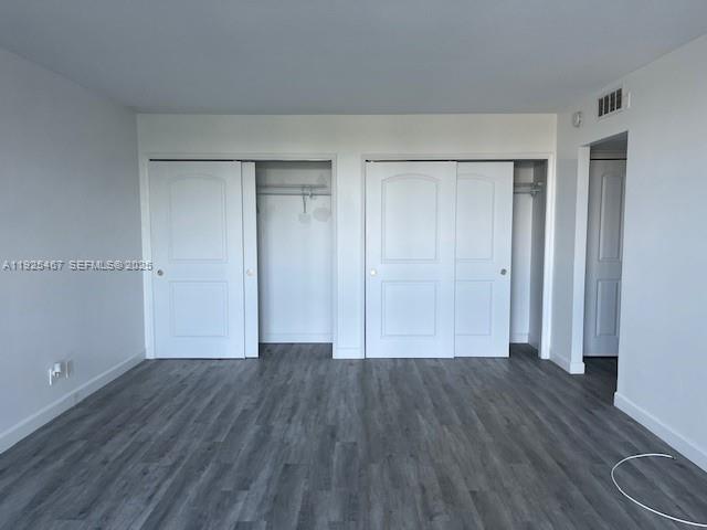 Building Photo - 3090 N Course Dr