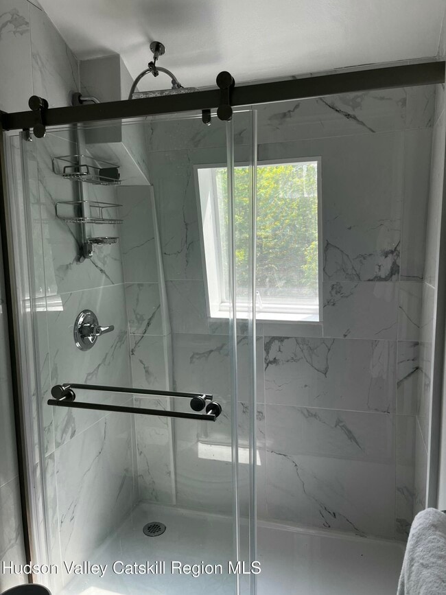 Building Photo - 20 Tannery Brook Rd