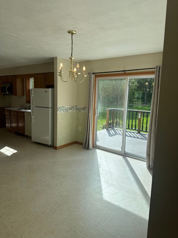 Building Photo - 2156 Hollow Rd