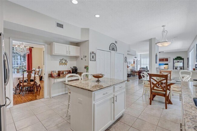 Building Photo - 9314 Heritage Oak Ct