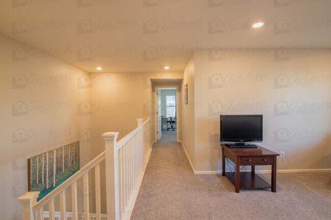 Building Photo - 10294 E 59th Ave