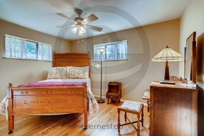 Building Photo - 4-Bed/3-Bath Home/Available Soon!