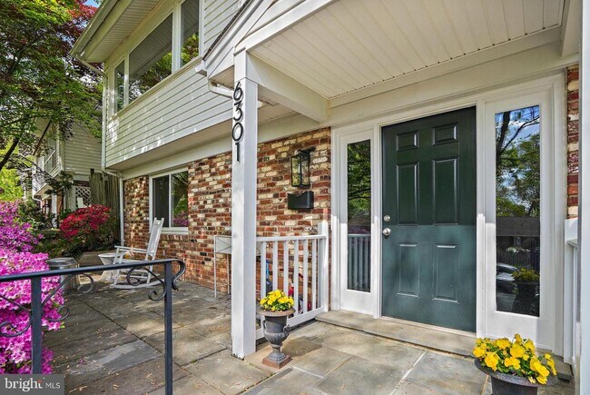Building Photo - 6301 Crathie Ln