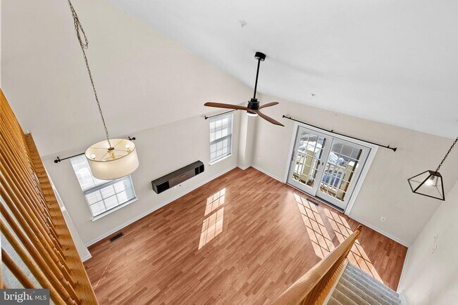 Building Photo - 43374 Greyswallow Terrace