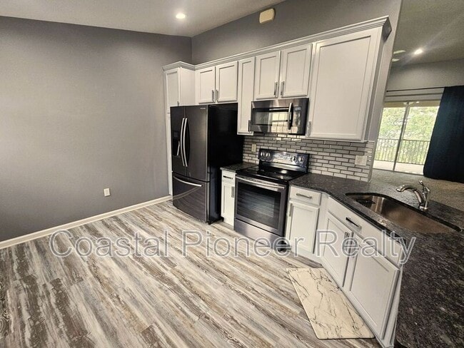 Building Photo - 2035 River Turia Cir