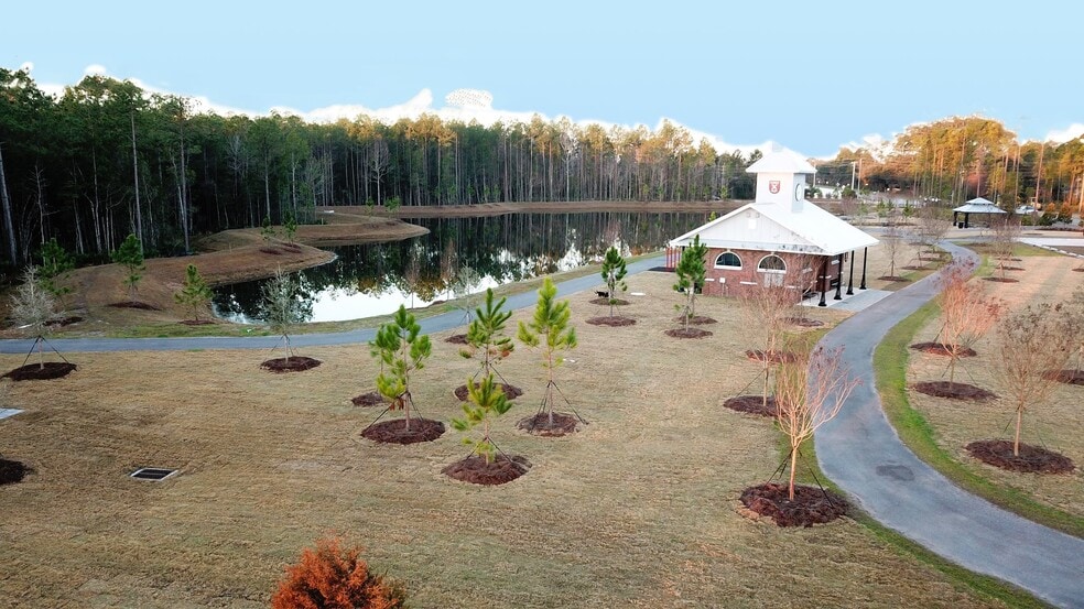 Building Photo - 86800 Mainline Rd