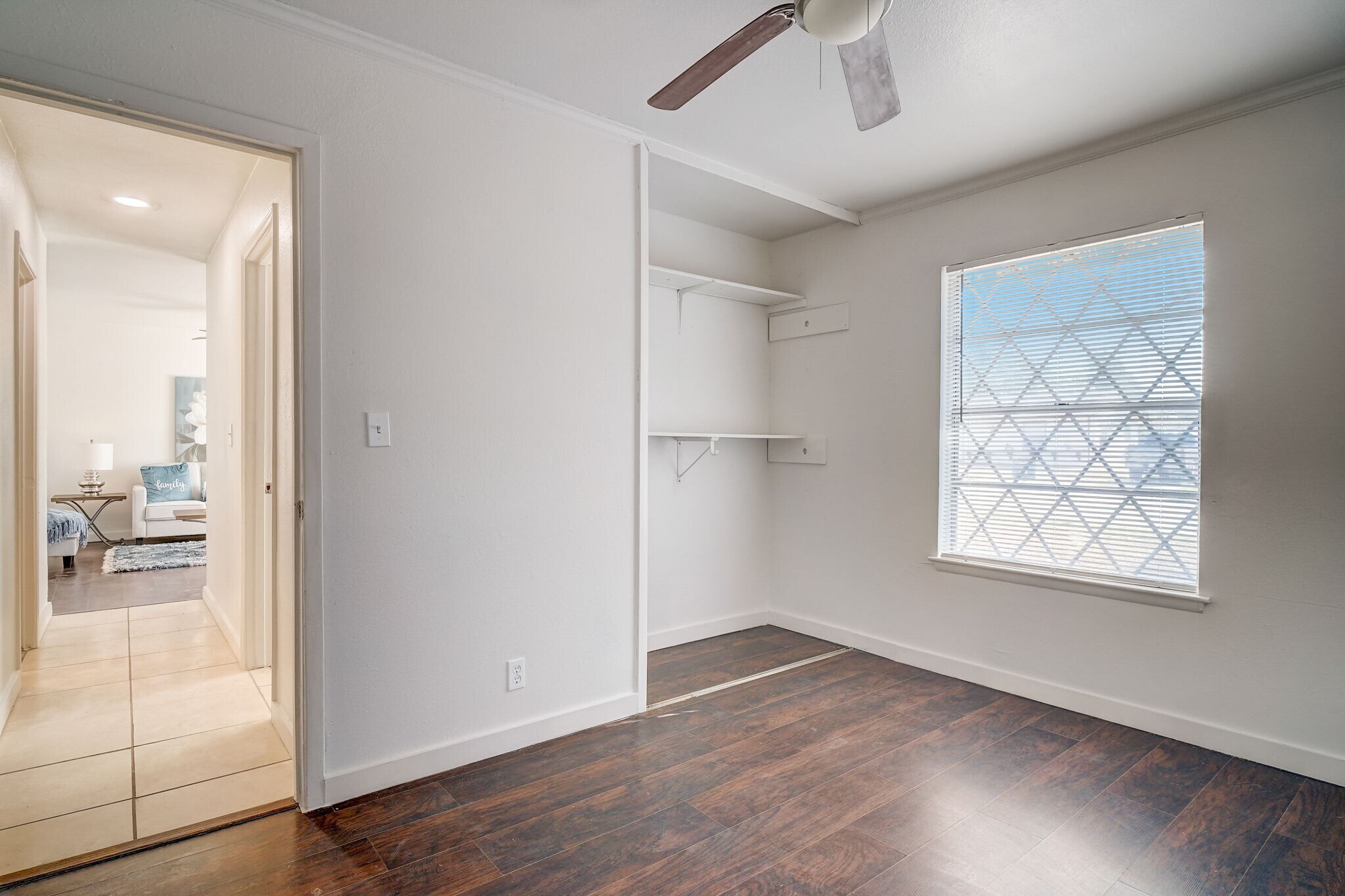 Bedroom - 4815 Castle