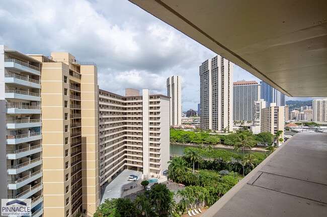 Building Photo - 1700 Ala Moana Blvd