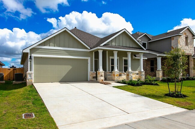 Primary Photo - 3 Bedrom 2 bath with a 2 car garage in Sou...