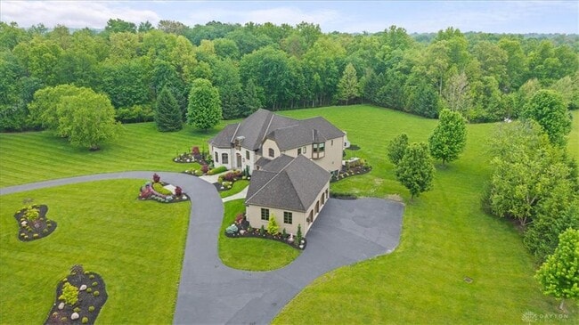 Building Photo - 9020 Whisperinghill Dr