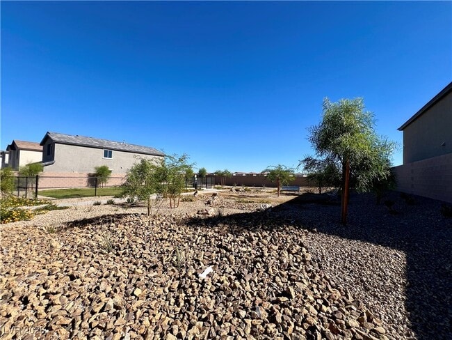 Building Photo - 6053 Swift Lariat St