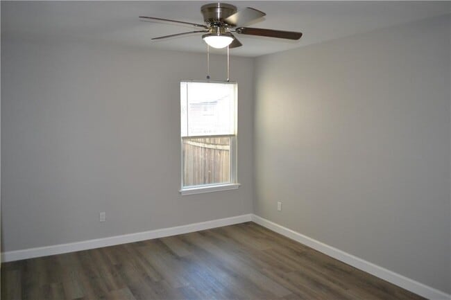 Building Photo - 5909 Jacob Glen