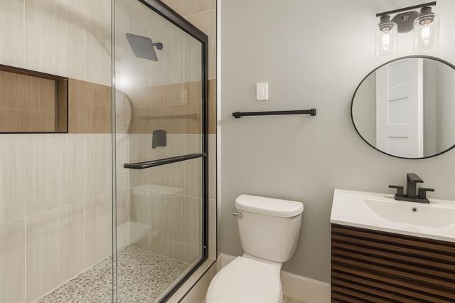 Building Photo - 2123 Luau St