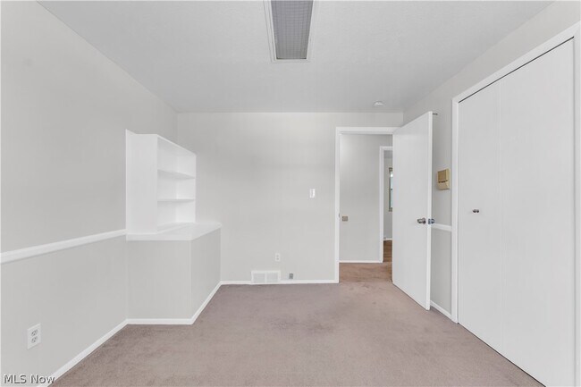 Building Photo - 13575 Starlite Dr