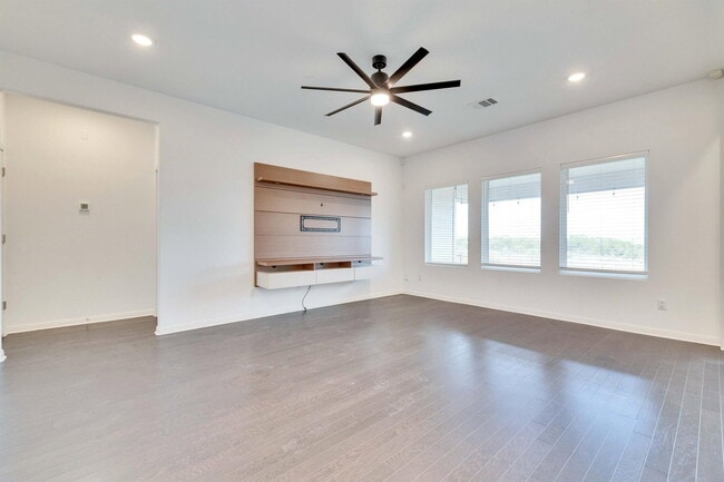 Building Photo - 17728 Zinfandel Dr