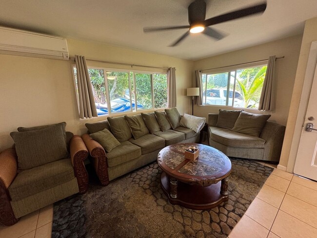 Building Photo - Kahana Ocean View Three bedroom/ Two Bath Unit
