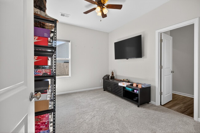 Building Photo - 75 Tatum Trl NE