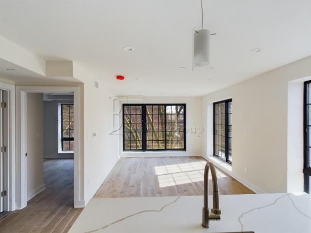 Building Photo - 1 bedroom in ASTORIA NY 11102