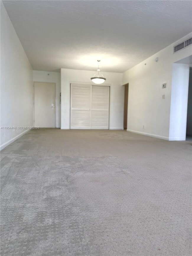 Building Photo - 3000 S Ocean Dr