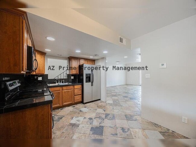 Building Photo - 4922 N 42nd Way