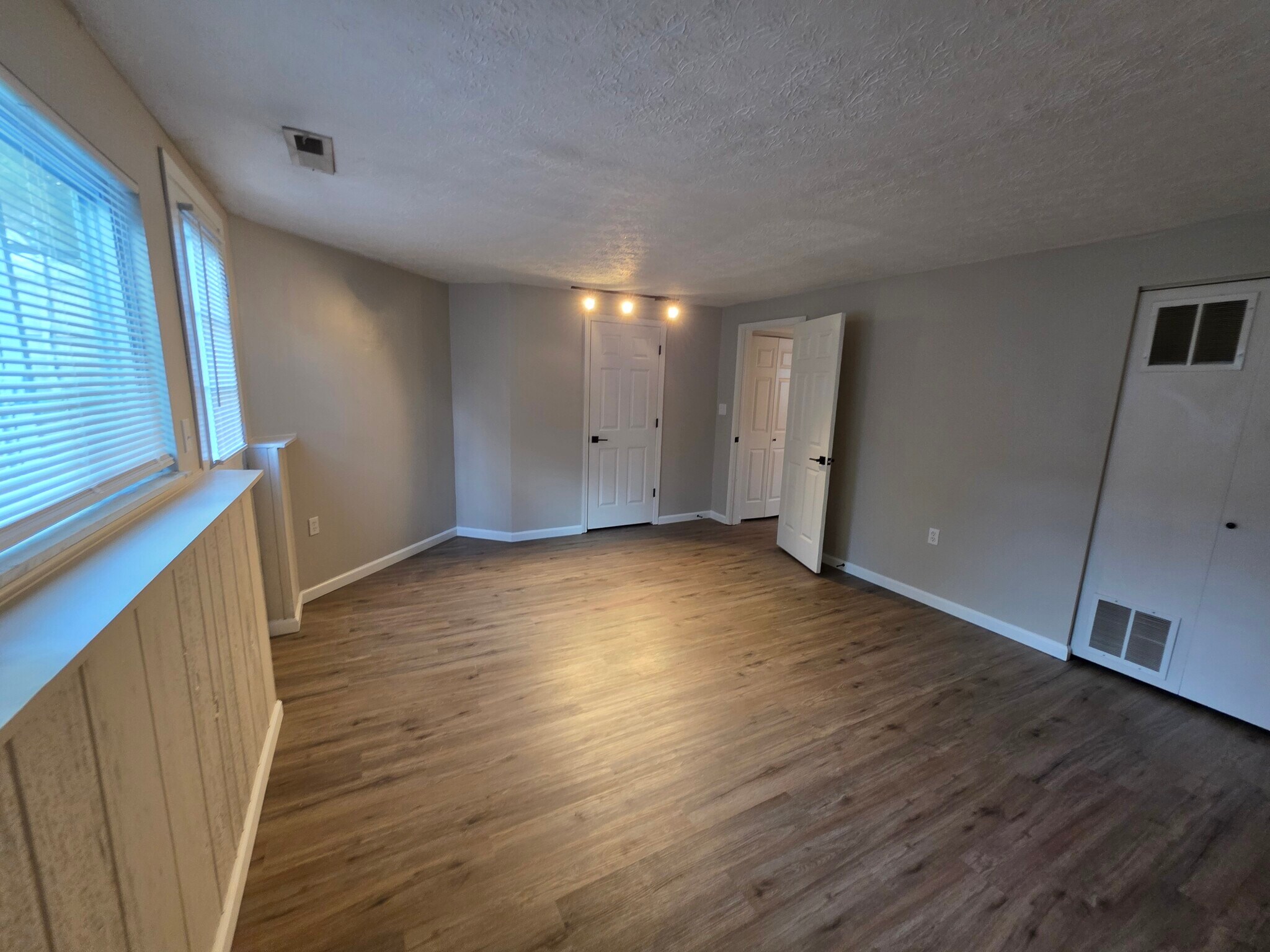 Bedroom #3 (Lower Level) - 3000 Essington Dr