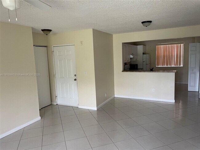 Building Photo - 5661 Riverside Dr