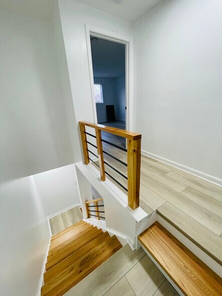 Building Photo - 43 Adams St