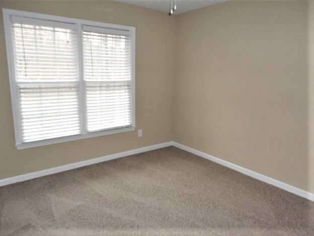 Building Photo - 4727 Cedar Wood Dr SW