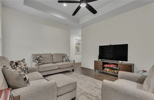 Building Photo - 3800 Black Hawk Ln