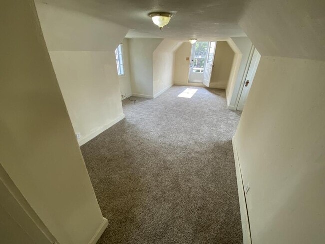 Primary Photo - 303.5 S 2nd Street