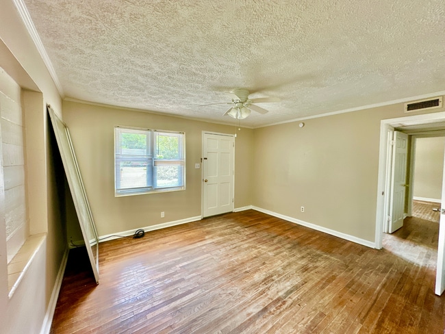 Building Photo - 2324 Sterling Pl