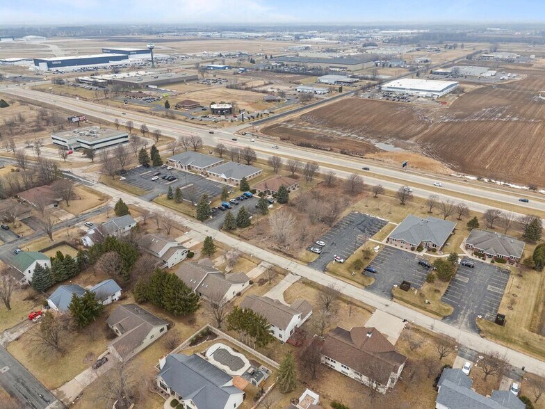 Building Photo - W6155 Aerotech Dr