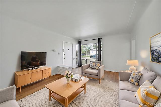 Building Photo - 4300 S Acoma St