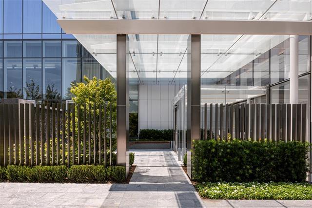 Building Photo - 1747 Leonard St