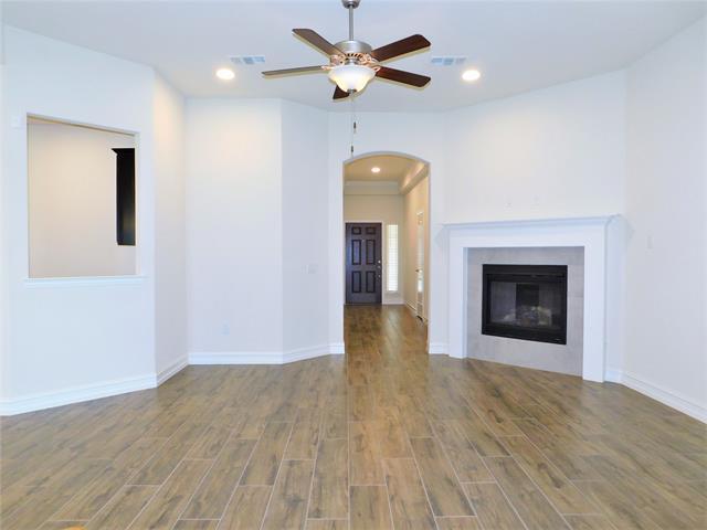 Building Photo - 1321 Millican Ln