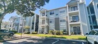 Building Photo - North Alafaya Trail