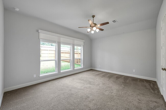 Building Photo - 8431 Willow Whisper Ln