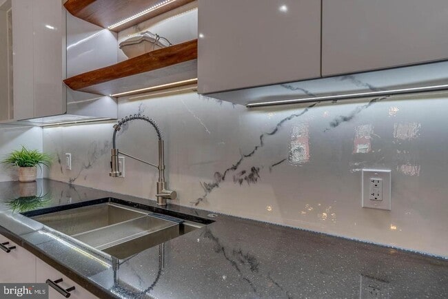 Building Photo - 50 O St NW