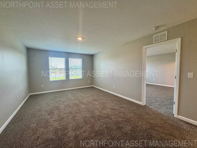 Building Photo - "AUGUST MOVE IN SPECIAL: $500 off on 2nd M...