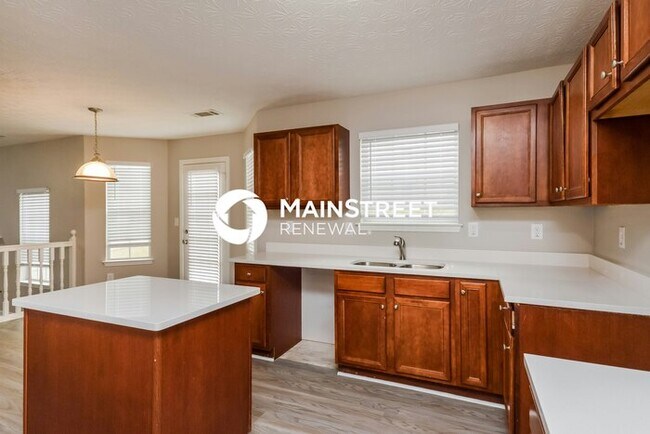 Building Photo - 3 Bedroom Pet-Friendly Home in Covington, GA with Main Street Renewal