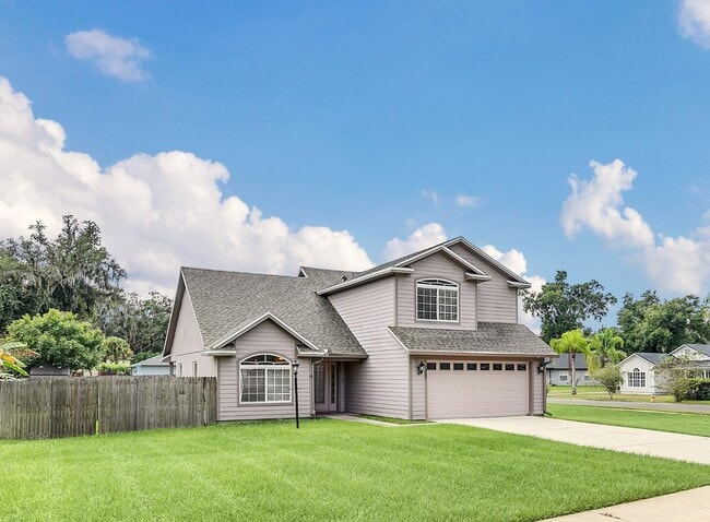 Building Photo - 1422 Saffron Trail