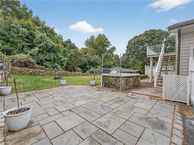 Building Photo - 239 Bulgarmarsh Rd